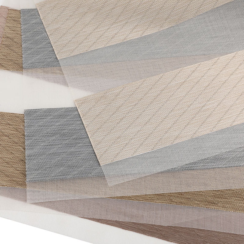 GD23 Dvojitá izolace nastavitelná, částečně zatemňující roleta Zebra