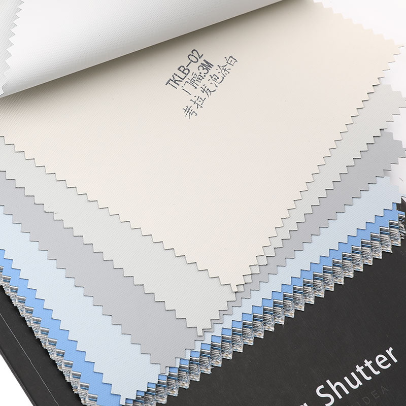 TKLB Lepidlo zpomalující hoření 100% zatemňovací roletová látka